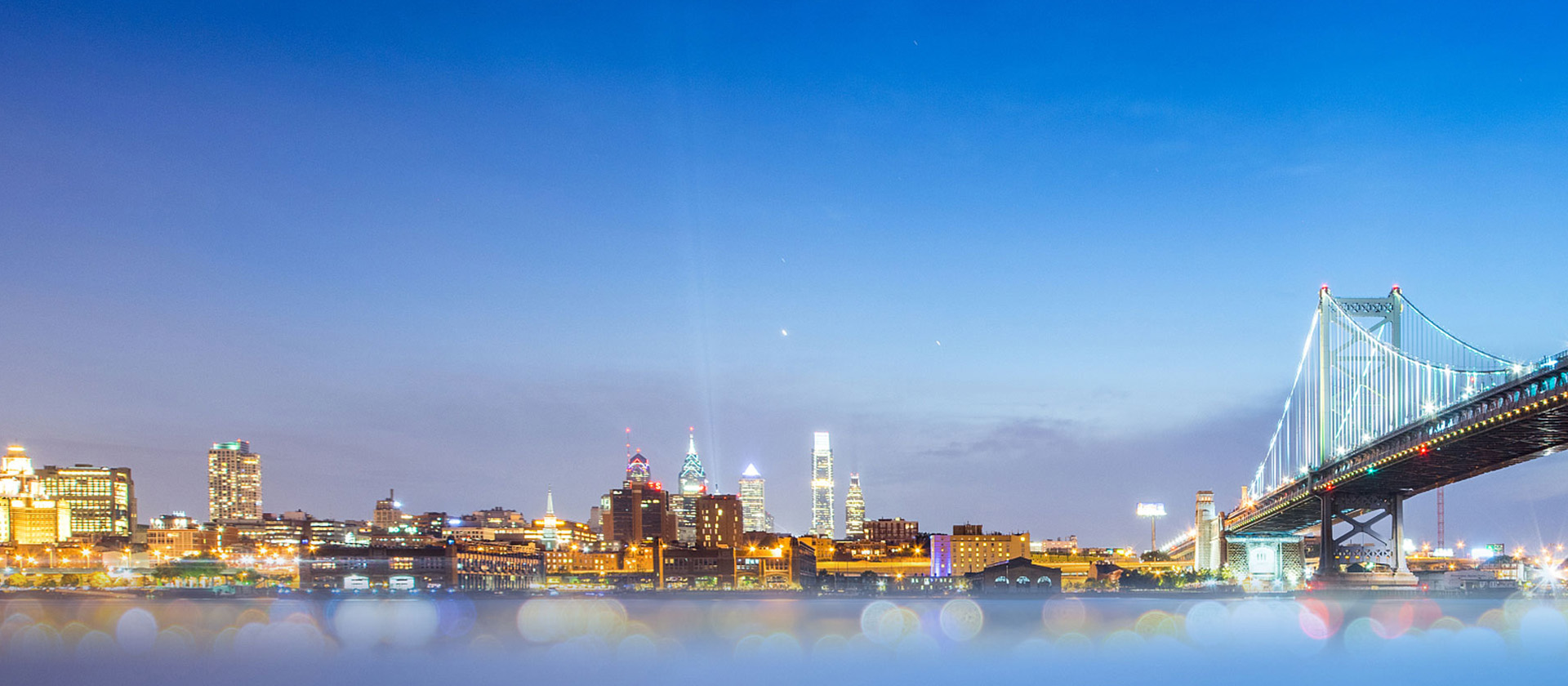 直線振動篩主要用于實現粉狀，顆粒狀物料的篩分、分級，除雜等效果。