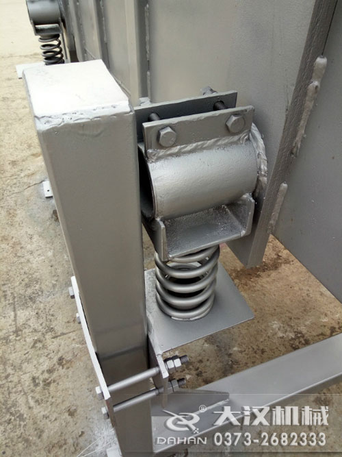 中藥材專用直線篩細(xì)節(jié)圖 中藥材專用直線篩細(xì)節(jié)圖