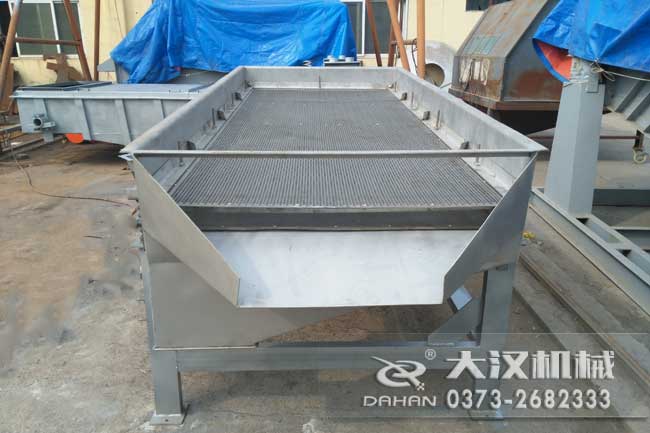 石灰粉直線振動(dòng)篩 石灰粉直線振動(dòng)篩
